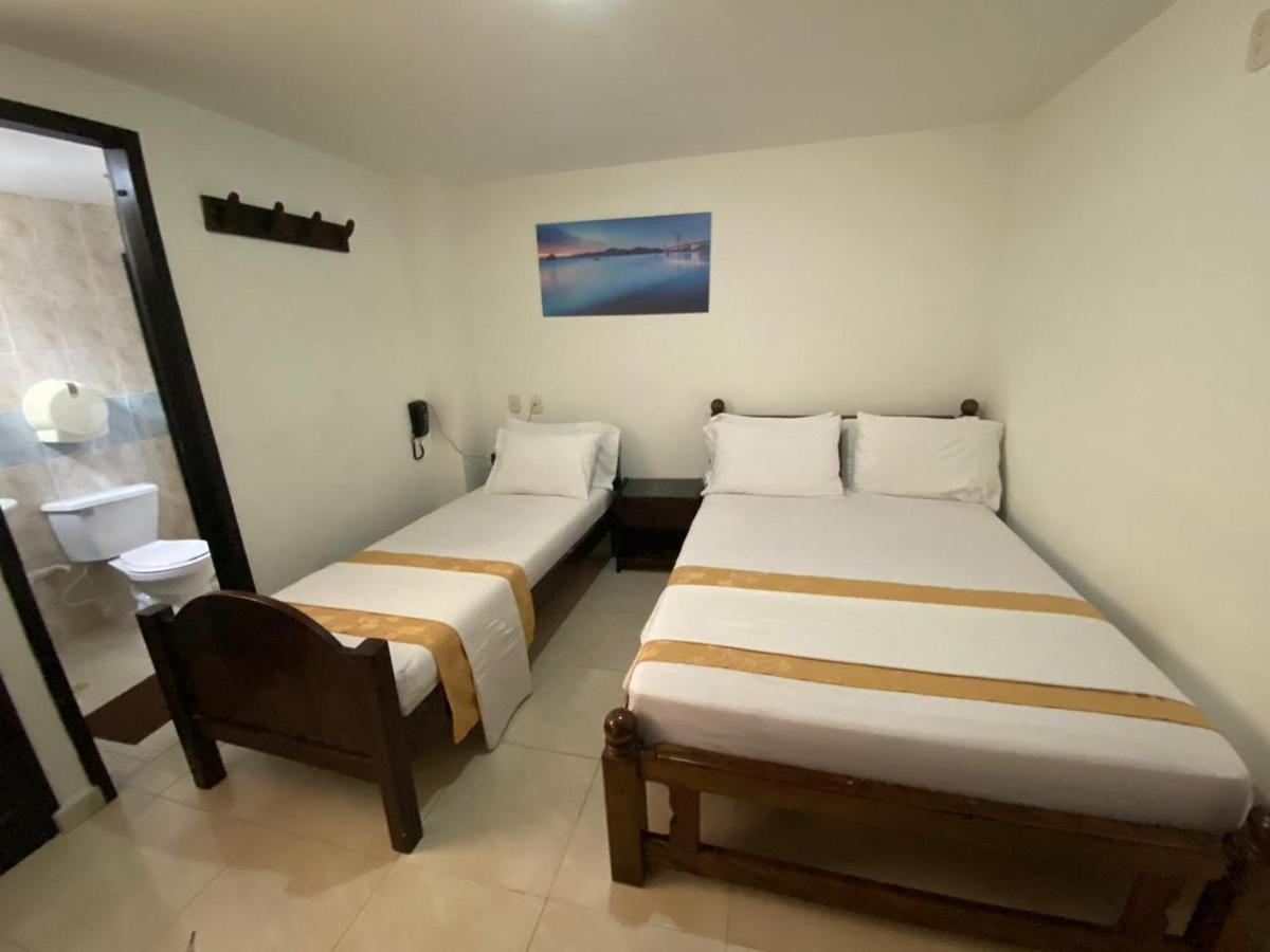 Hotel Santa Sofia Bucaramanga Bagian luar foto